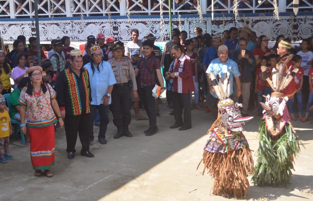 Bupati Hadiri  Lalii Ugaal  Kampung Tering Lama Ulu